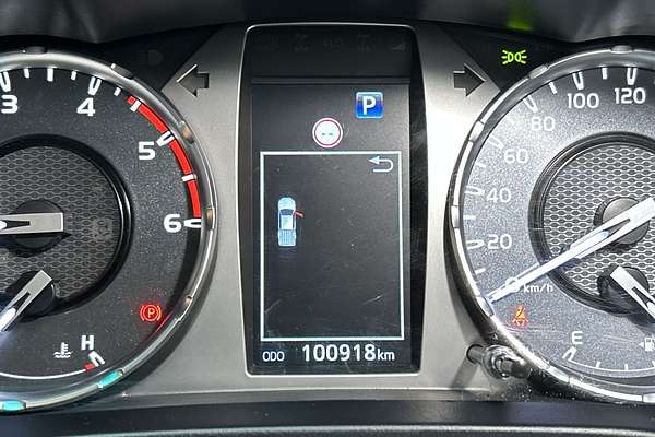 2021 Toyota Hilux Workmate GUN125R 4X4 thumb-12