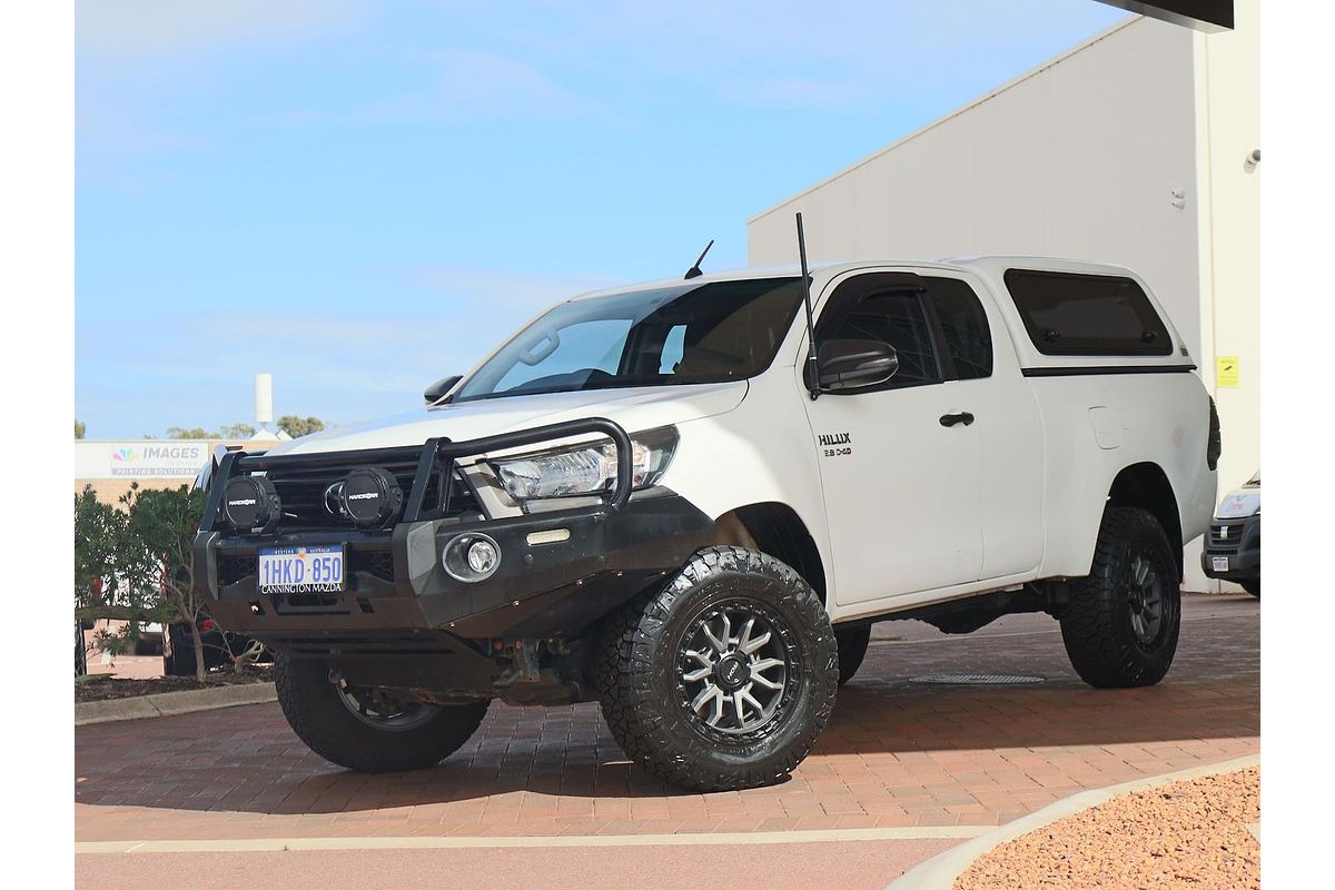 2021 Toyota Hilux SR GUN126R 4X4