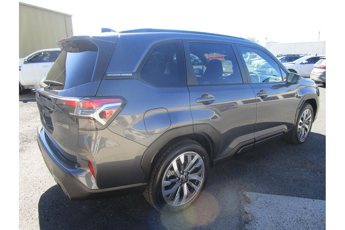 2025 Subaru Forester Hybrid Touring S6