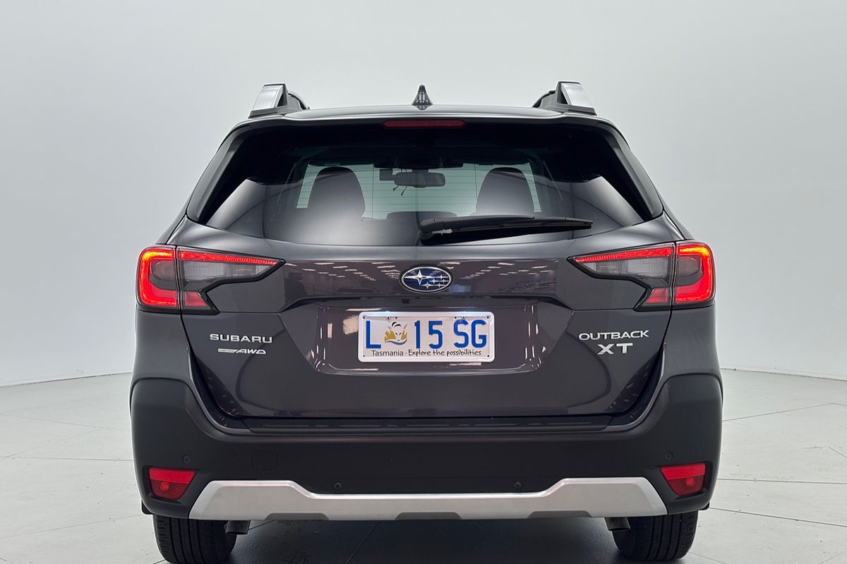 2023 Subaru Outback Touring XT