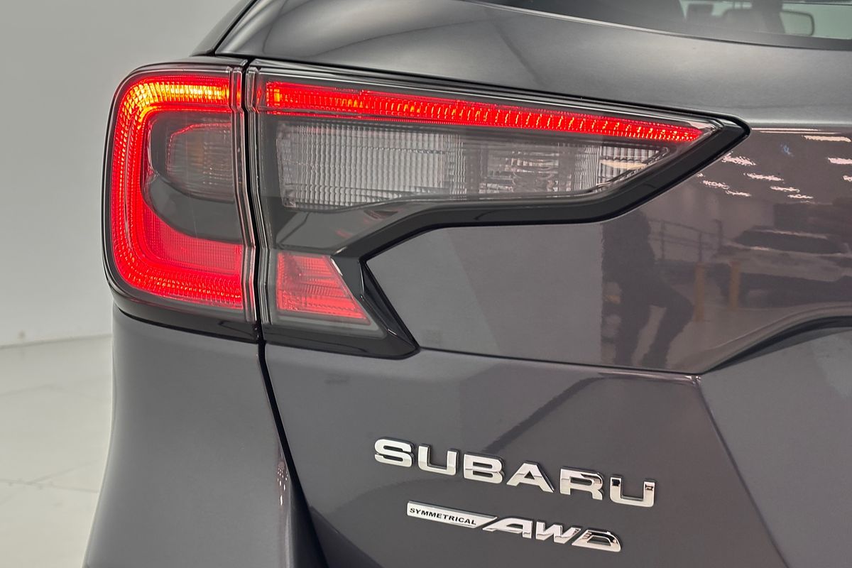 2023 Subaru Outback Touring XT