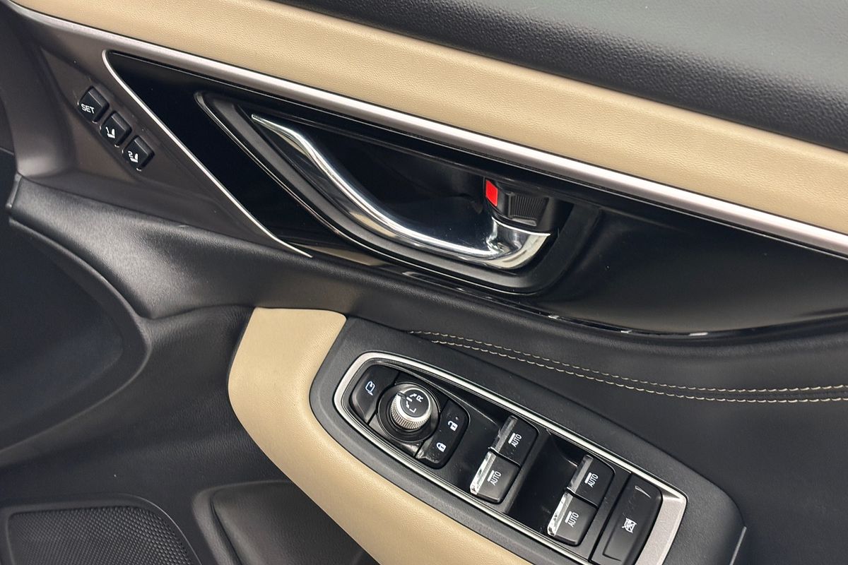 2023 Subaru Outback Touring XT