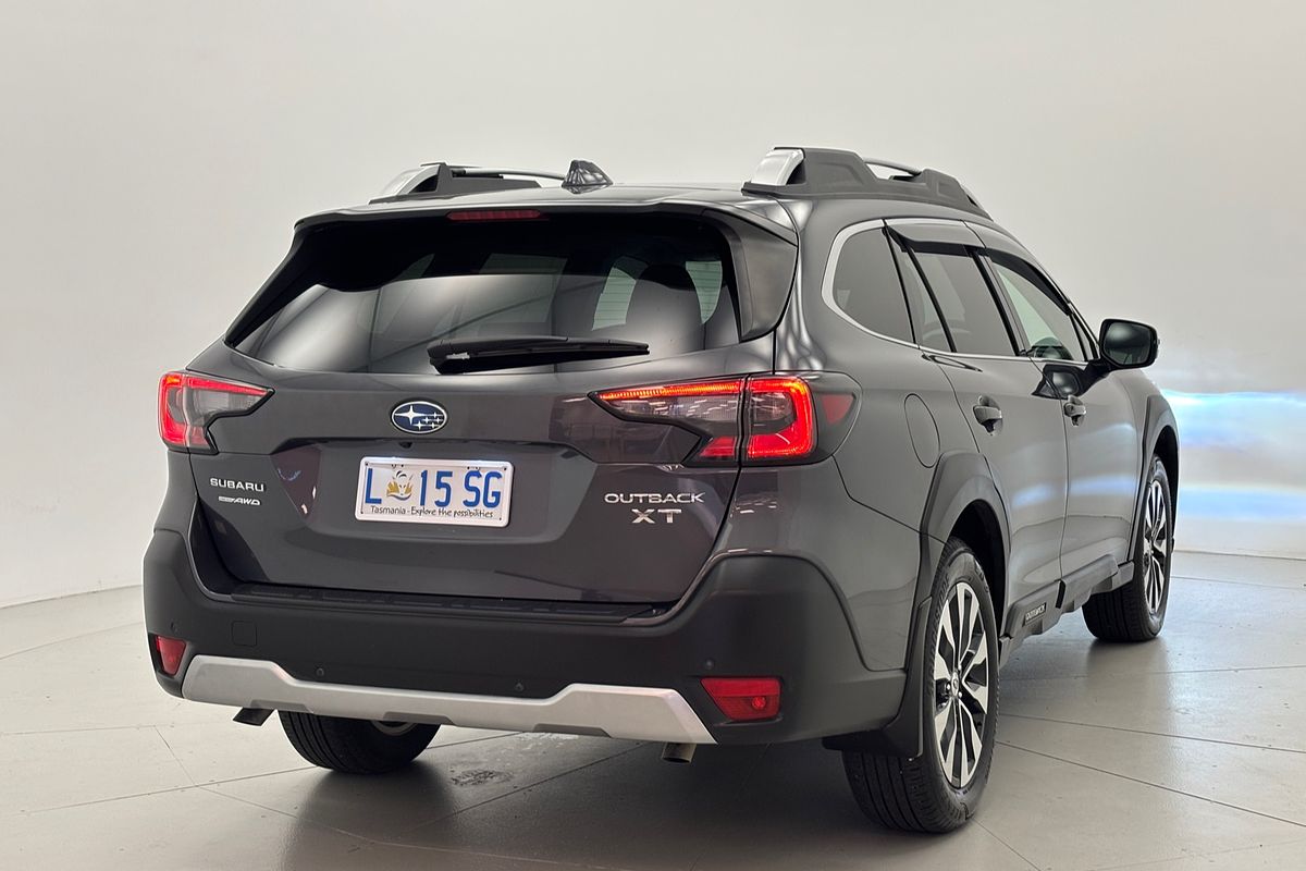 2023 Subaru Outback Touring XT