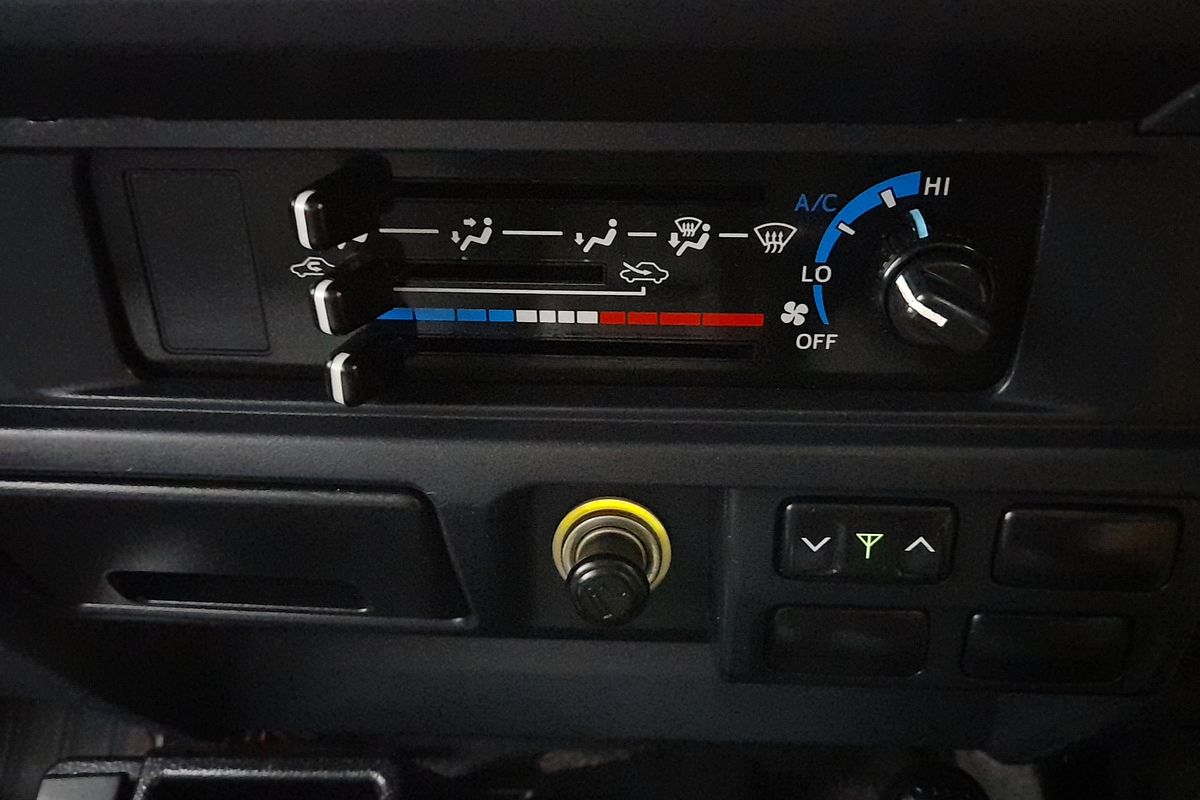 2012 Toyota Landcruiser GXL VDJ79R 4X4