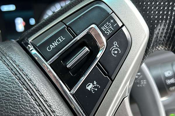 2019 Mitsubishi Pajero Sport GLX QE thumb-17