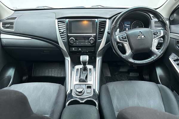 2019 Mitsubishi Pajero Sport GLX QE thumb-19