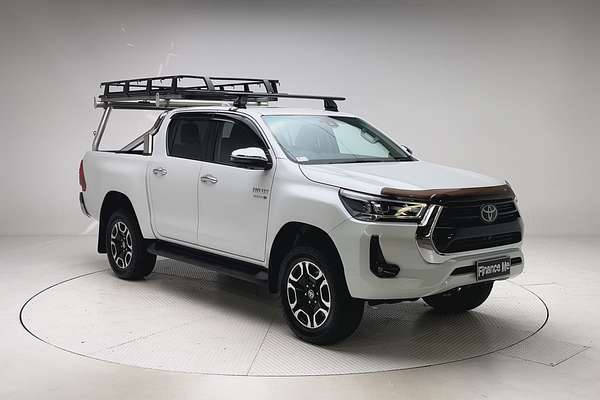 2022 Toyota Hilux SR5 GUN126R 4X4 thumb-1