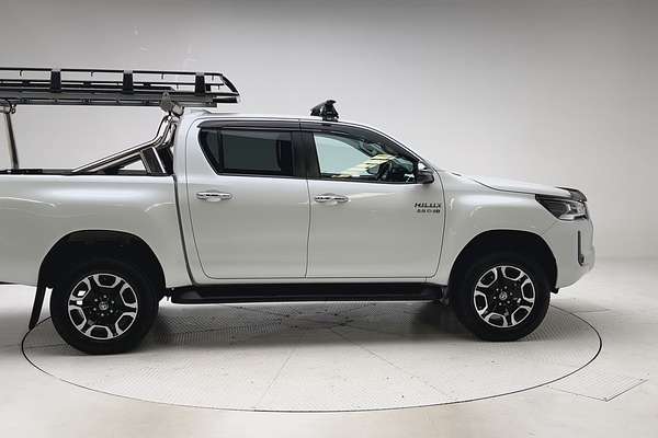 2022 Toyota Hilux SR5 GUN126R 4X4 thumb-8