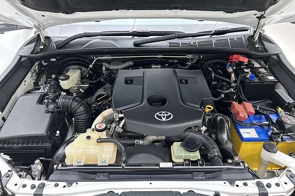 2022 Toyota Hilux SR5 GUN126R 4X4 thumb-10