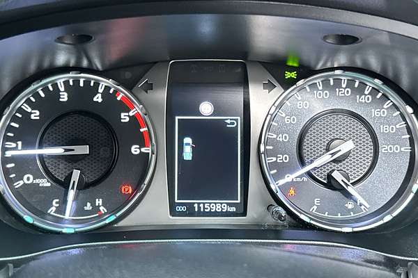 2022 Toyota Hilux SR5 GUN126R 4X4 thumb-13