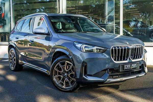 2022 BMW X1 xDrive20i U11