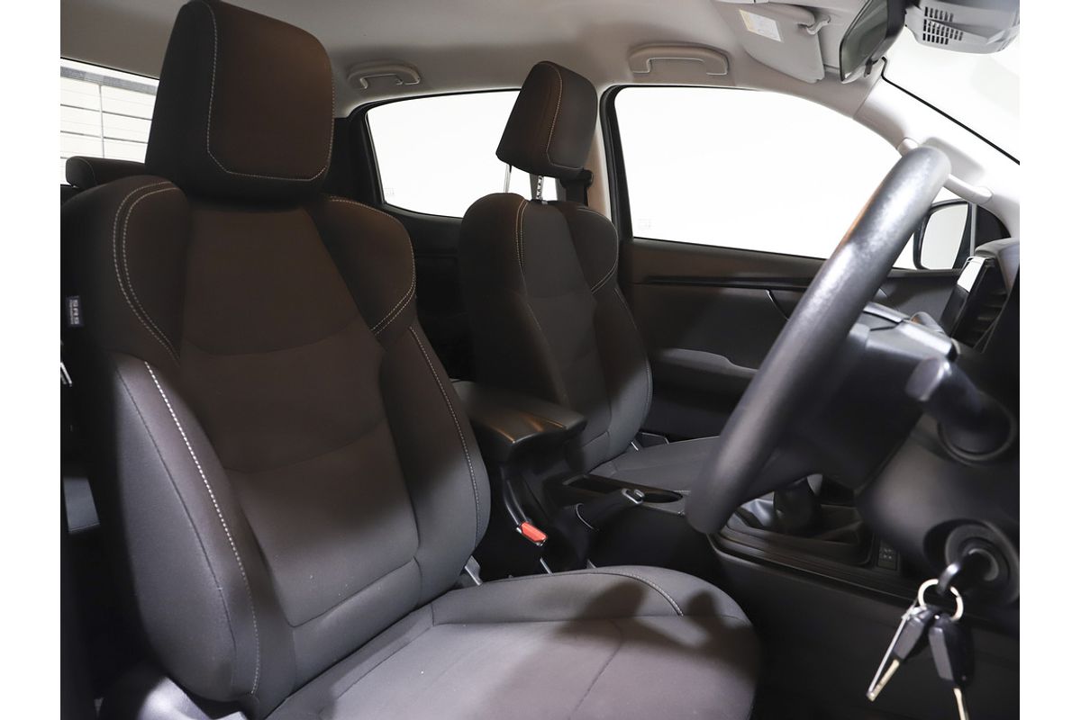 2021 Isuzu D-Max 4X4 Crew Cab Chassis SX Manual (TOR0014)