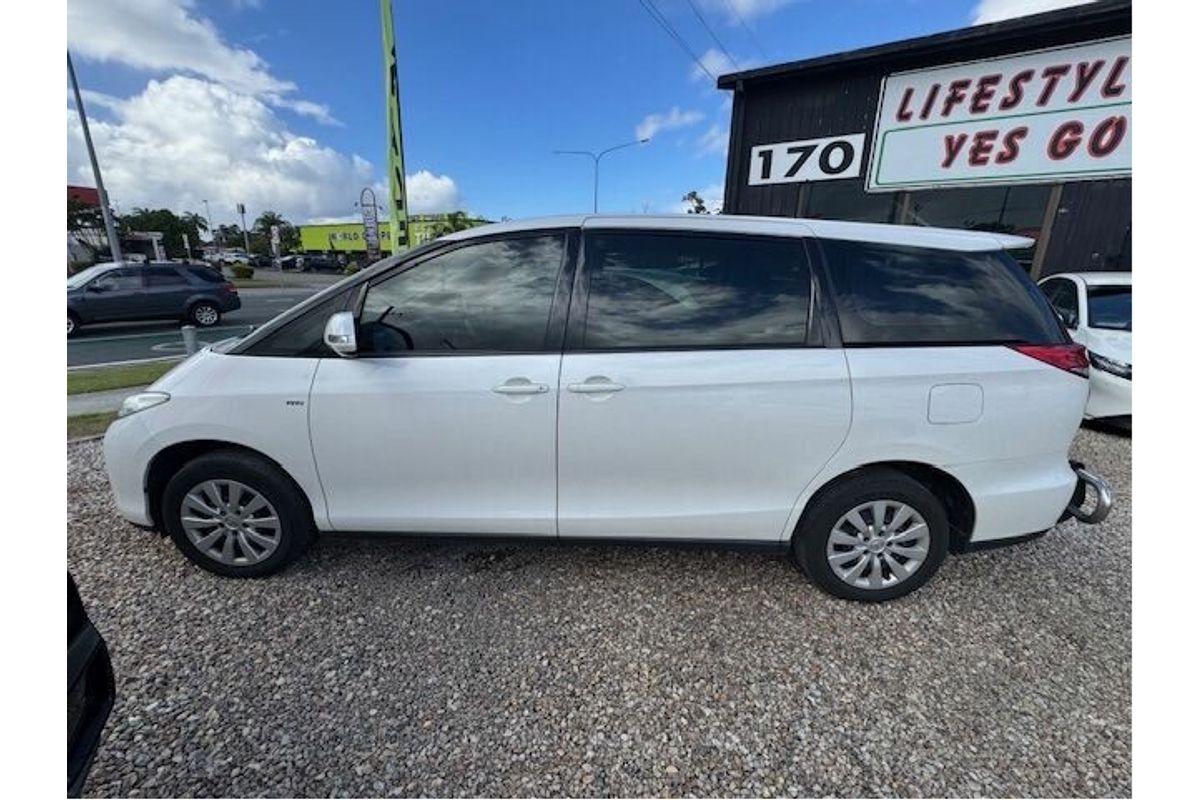 2014 Toyota Tarago GLi ACR50R