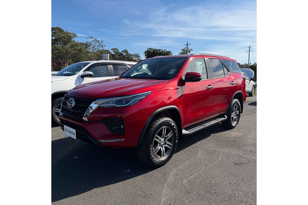 2025 Toyota Fortuner GXL GUN156R