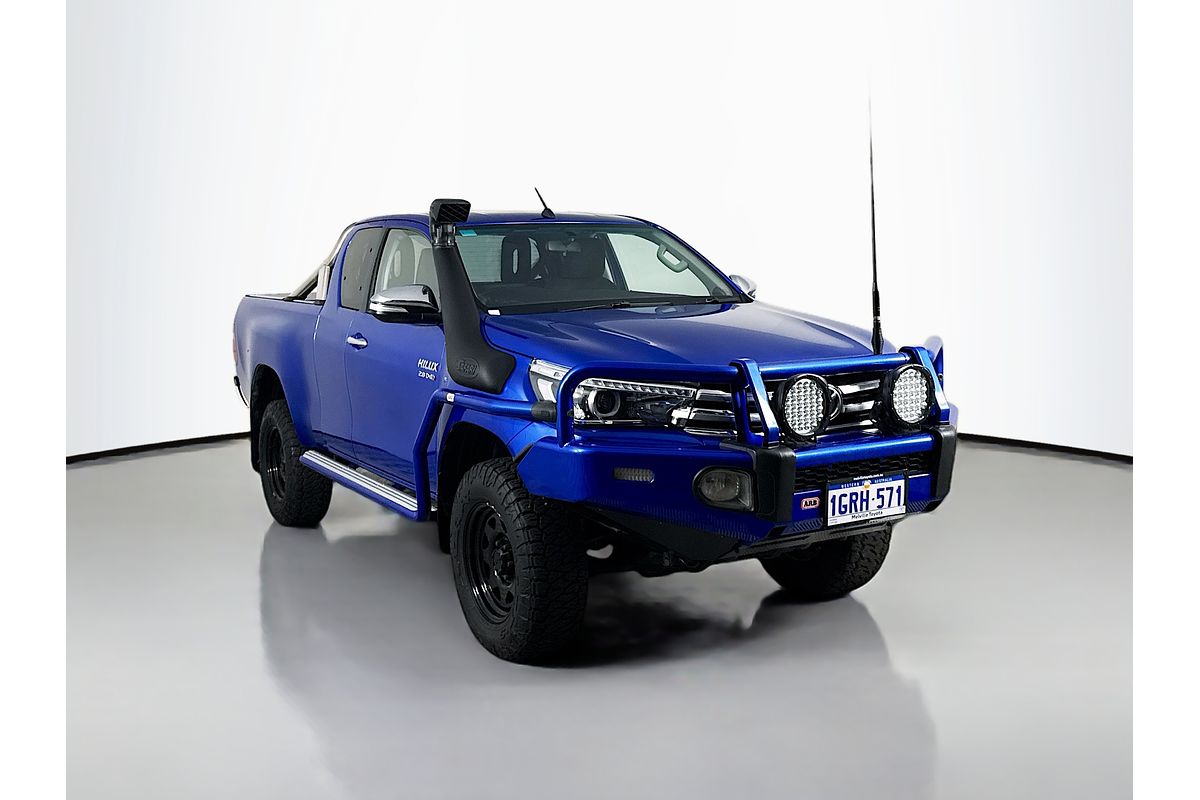 2016 Toyota Hilux SR5 GUN126R 4X4