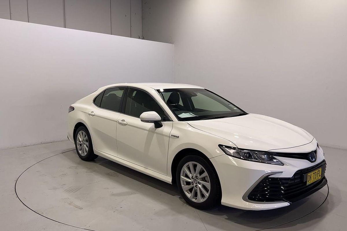 2024 Toyota Camry Ascent AXVH70R