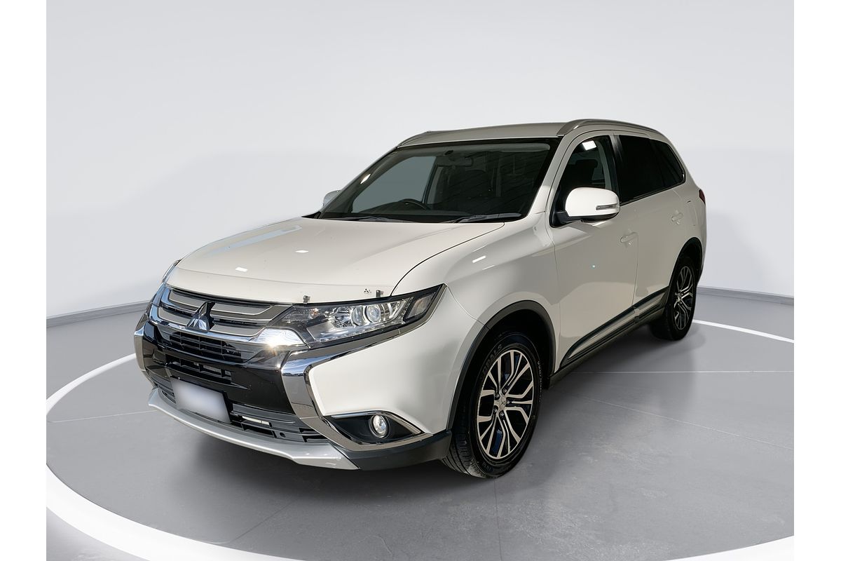 2016 Mitsubishi Outlander LS Safety Pack ZK