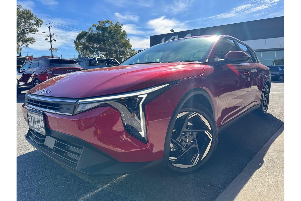 2025 Kia K4 Sport+ CL4m