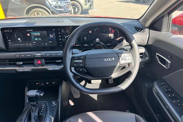 2025 Kia K4 Sport+ CL4m thumb-23