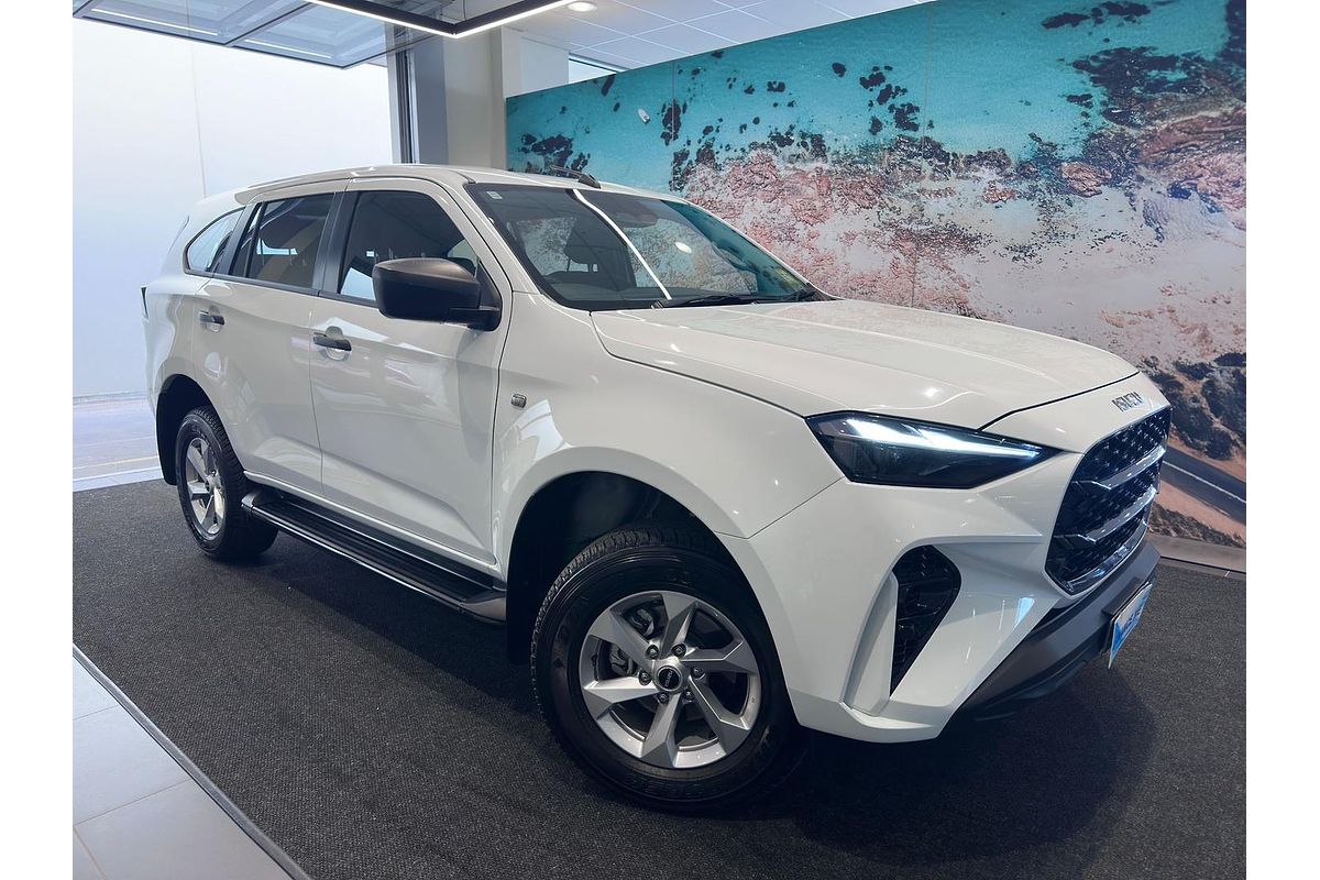 2025 Isuzu MU-X LS-M