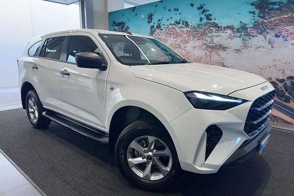 2025 Isuzu MU-X LS-M