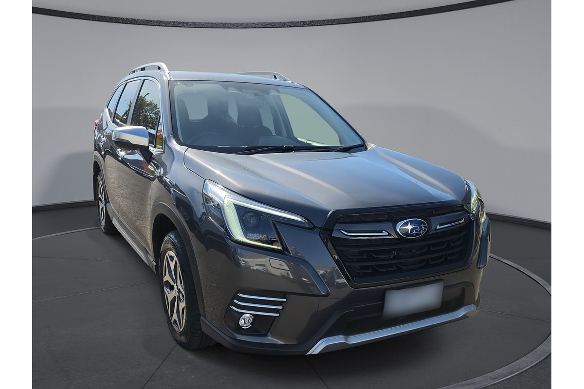 2023 Subaru Forester Hybrid L S5