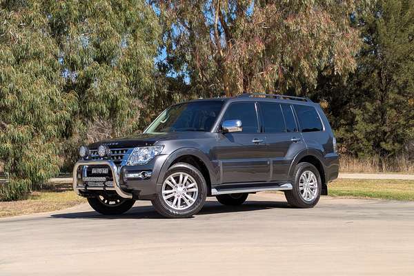 2018 Mitsubishi Pajero GLX NX