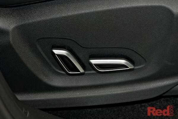 2022 MG HS Plus EV Excite SAS23