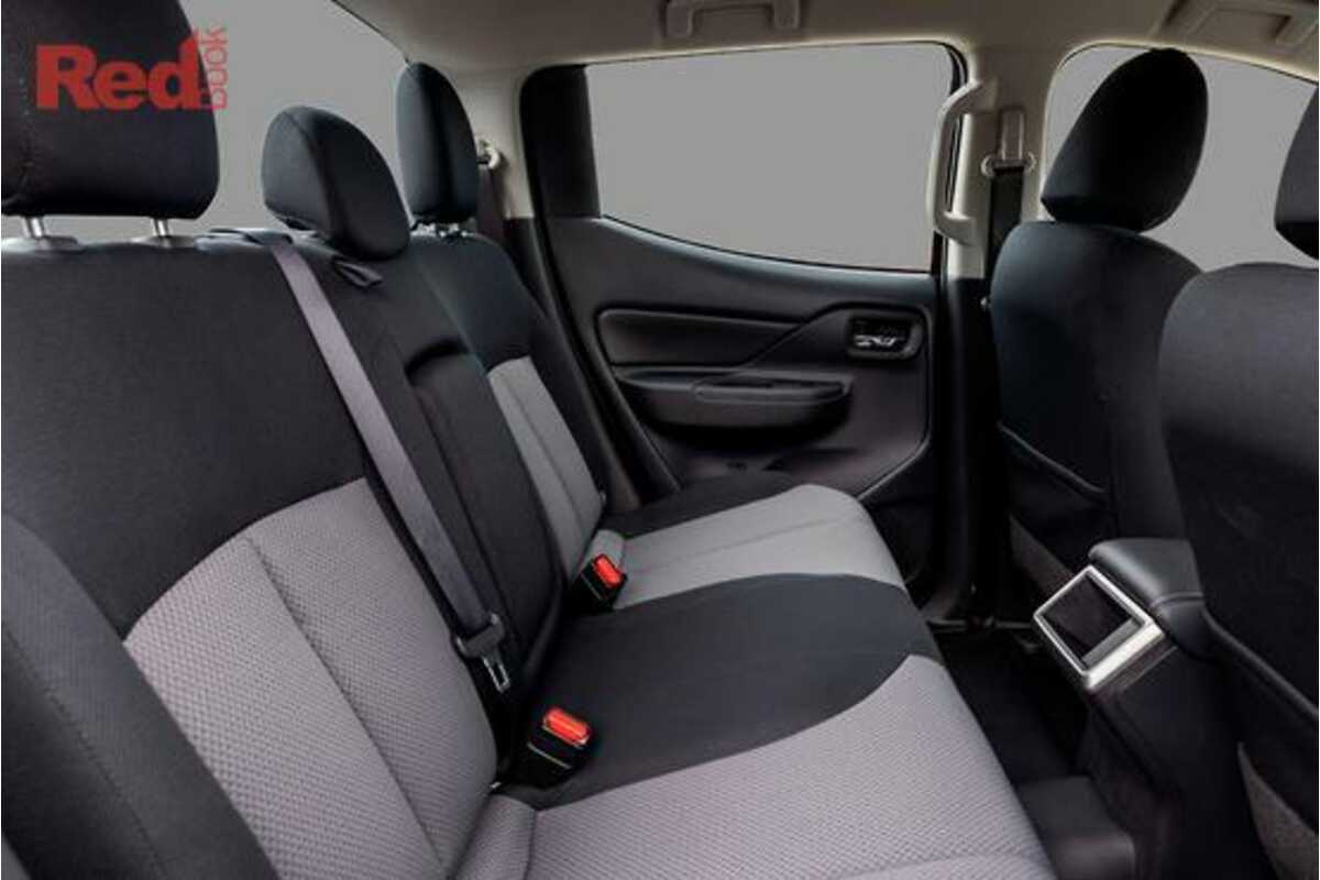 2023 Mitsubishi Triton GLX+ MR 4X4