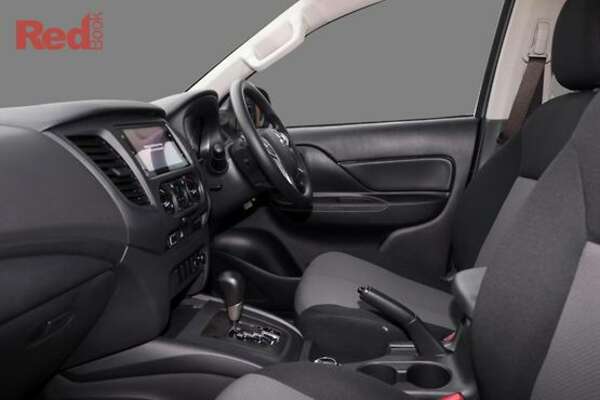 2023 Mitsubishi Triton GLX MR 4X4