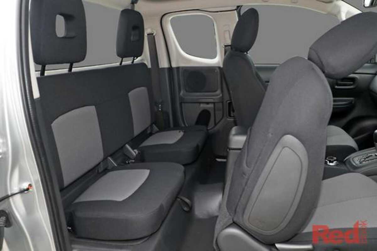 2023 Mitsubishi Triton GLX MR 4X4