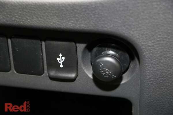 2023 Mitsubishi Triton GLX MR 4X4