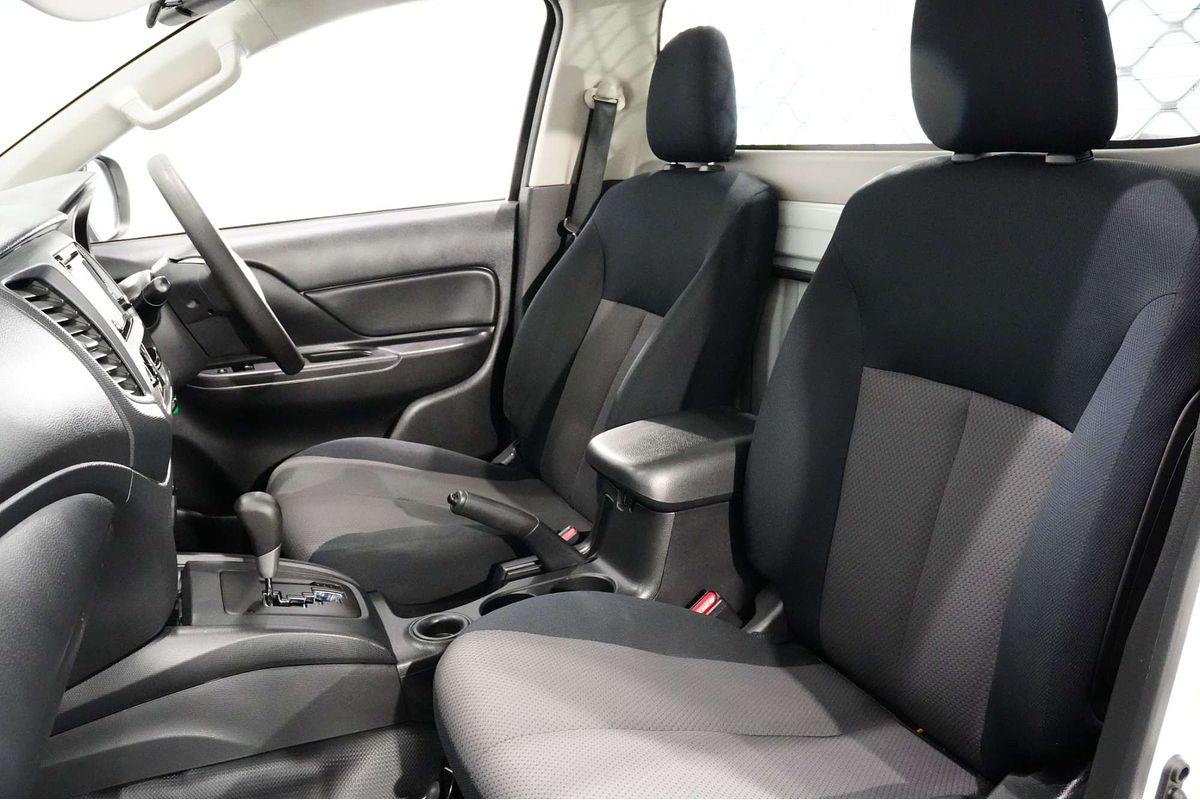 2020 Mitsubishi Triton GLX MR Rear Wheel Drive