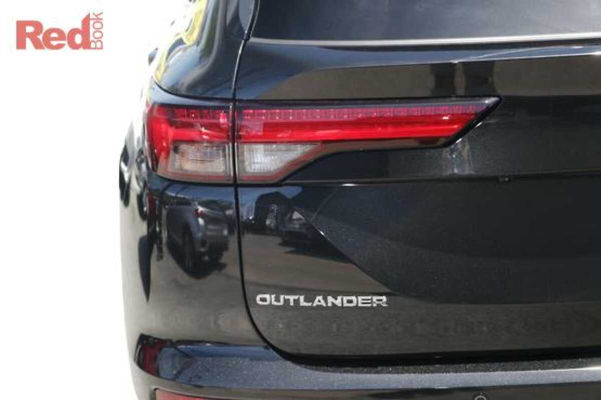 2023 Mitsubishi Outlander Exceed Tourer ZM