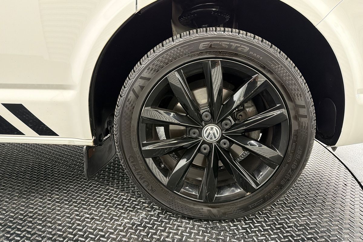 2019 Volkswagen Multivan TDI340 Black Edition T6 SWB