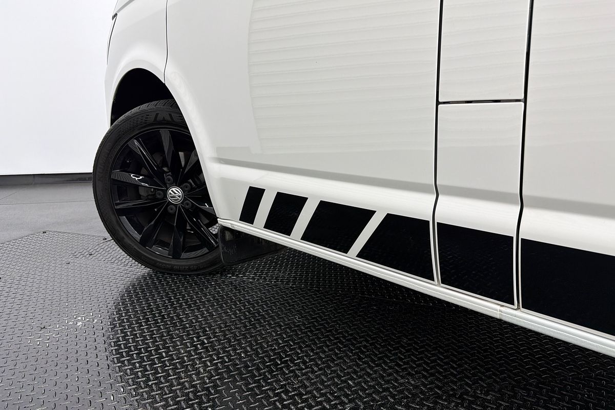 2019 Volkswagen Multivan TDI340 Black Edition T6 SWB