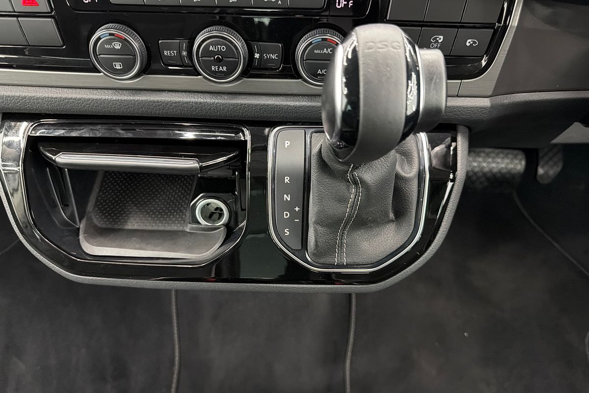 2019 Volkswagen Multivan TDI340 Black Edition T6 SWB