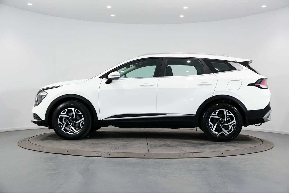 2022 Kia Sportage S NQ5