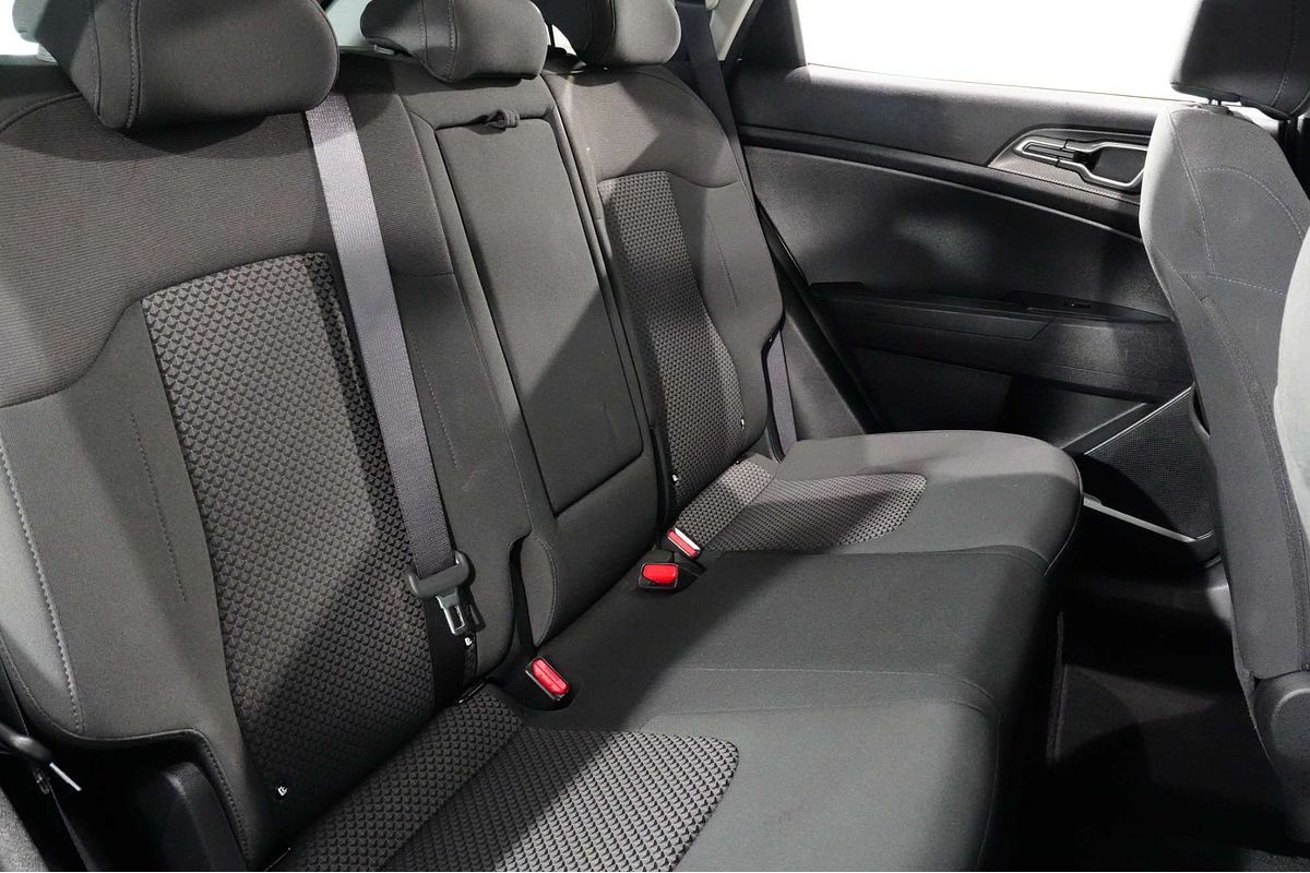 2022 Kia Sportage S NQ5