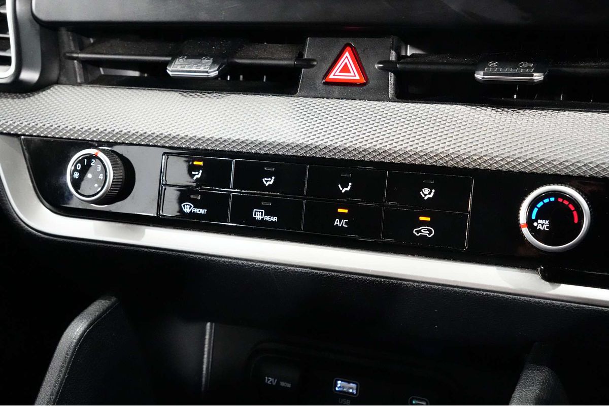 2022 Kia Sportage S NQ5