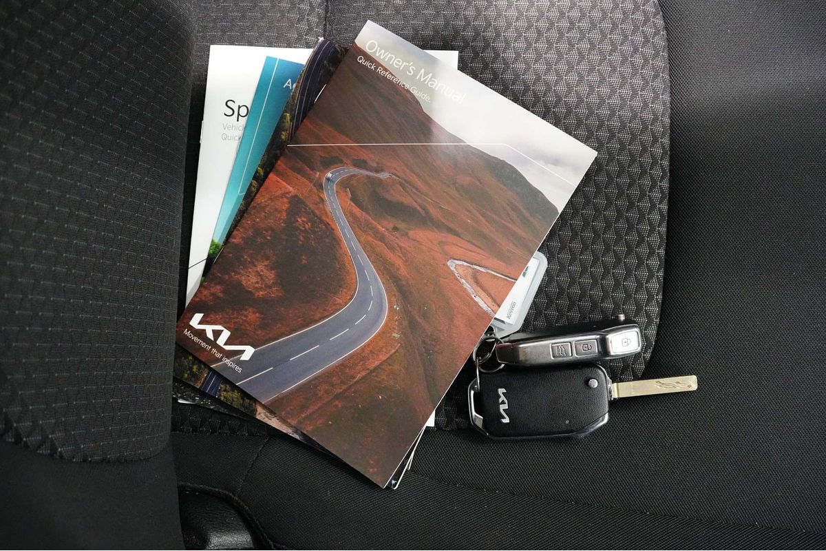 2022 Kia Sportage S NQ5