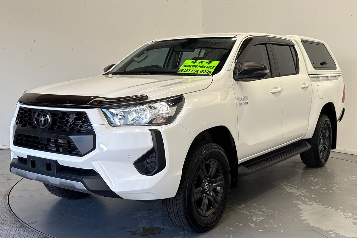 2025 Toyota Hilux SR 48V GUN126R 4X4