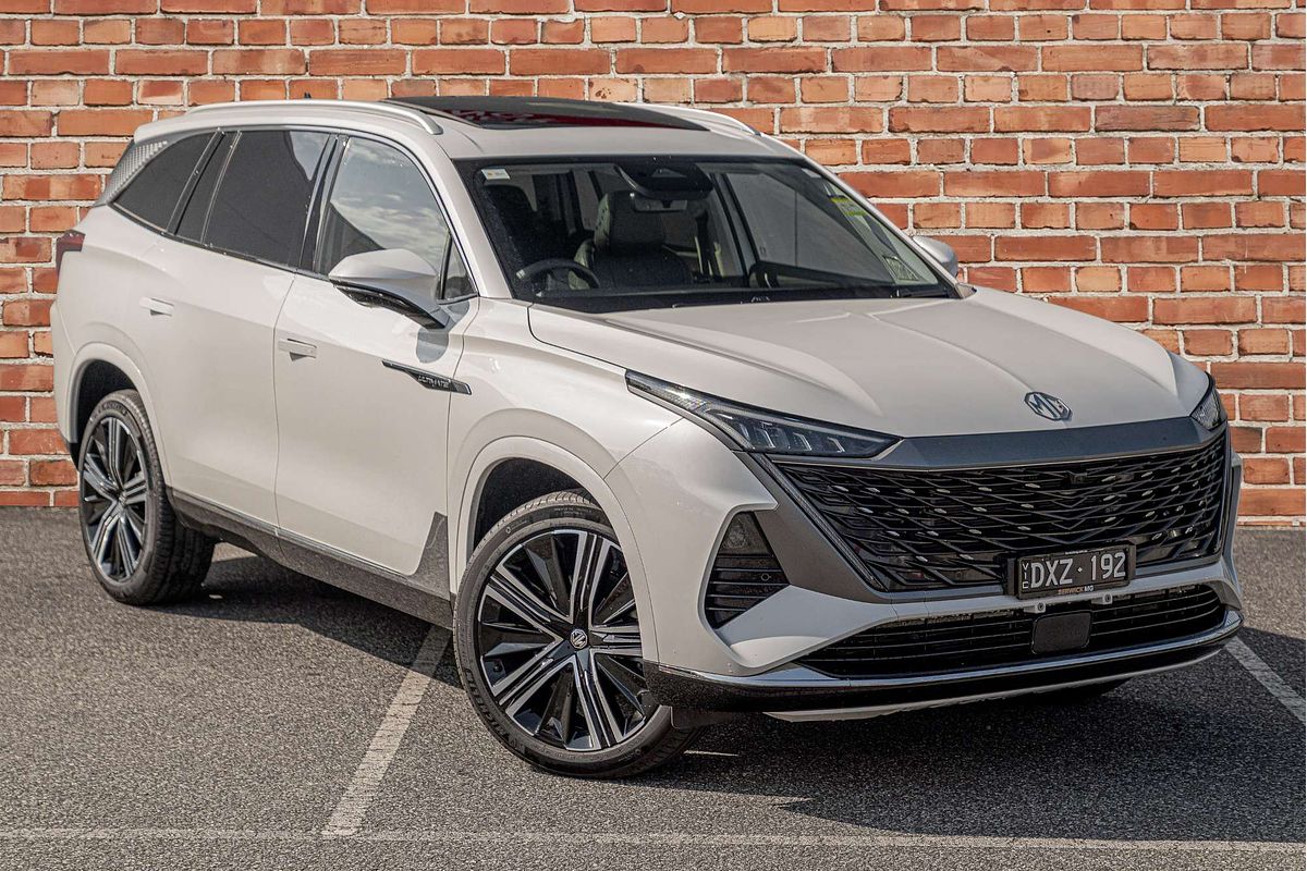 2025 MG QS Essence IS31