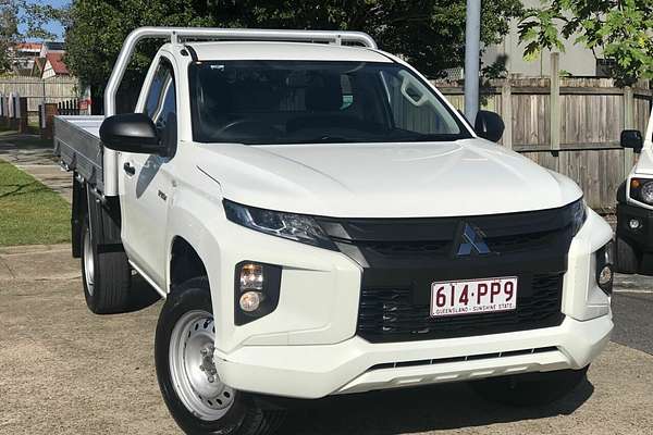 2021 Mitsubishi Triton GLX MR 4X4