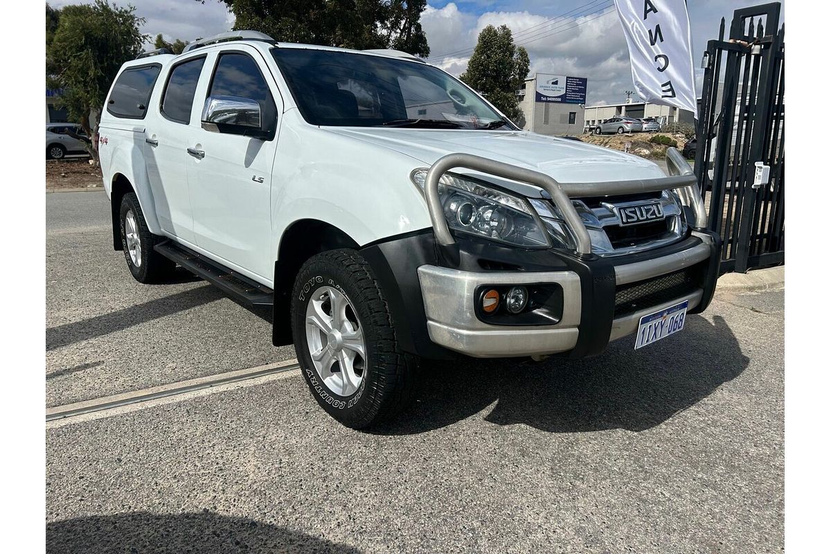 2015 Isuzu D-MAX SX 4X4
