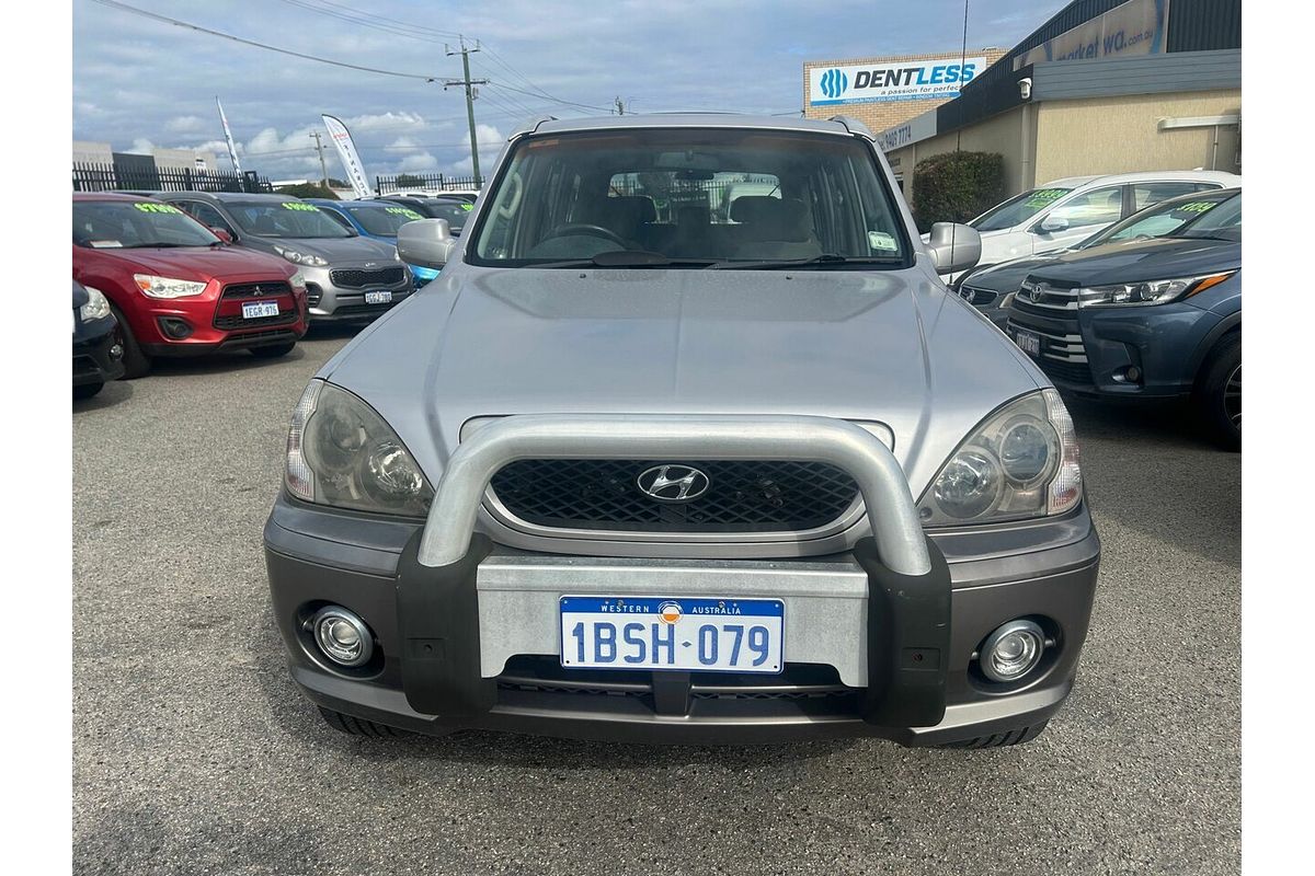 2004 Hyundai Terracan