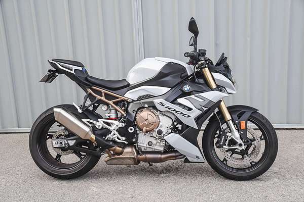 2022 BMW S 1000 R Sport S 1000