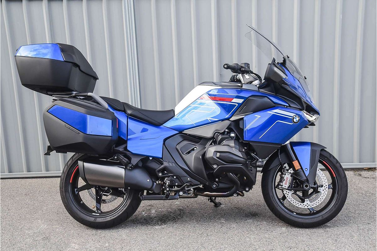 2026 BMW R 1300 RT Impulse R 1300