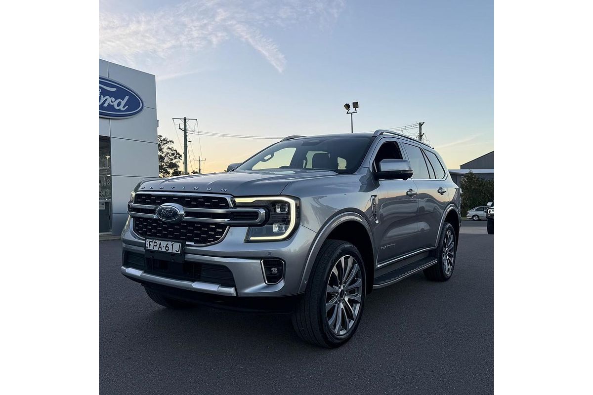 2022 Ford Everest Platinum 3.0L