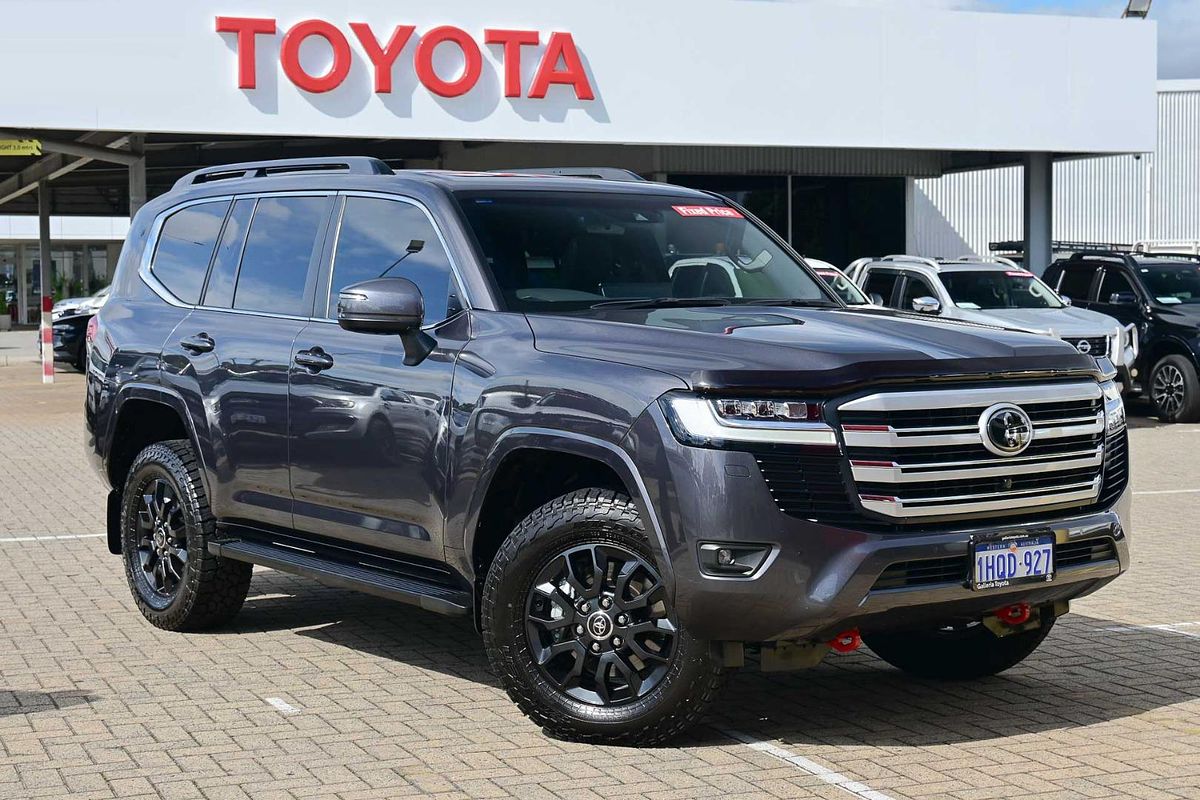 2022 Toyota Landcruiser VX FJA300R